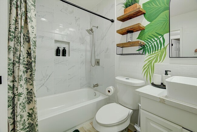Building Photo - 7310 Corta Calle Dr