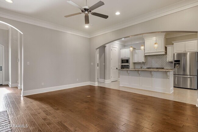 Building Photo - 113 Beauchamp Ln