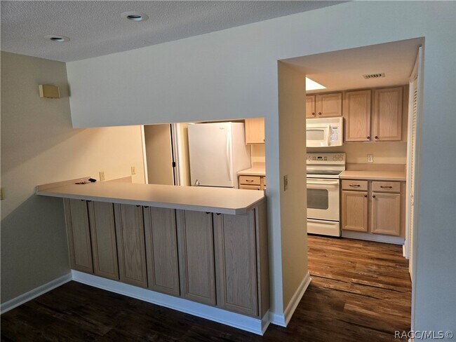 Building Photo - 79 Chinaberry Cir