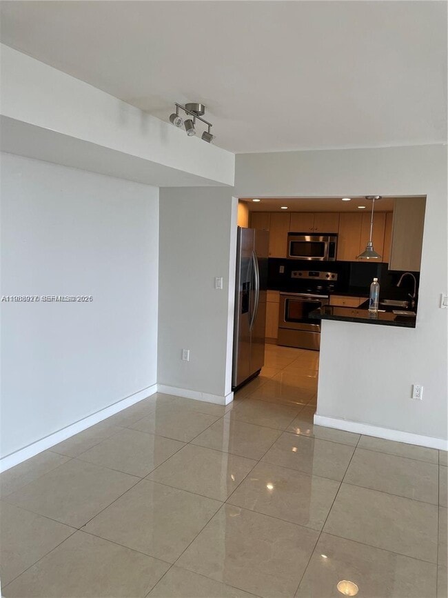 Building Photo - 13155 Ixora Ct