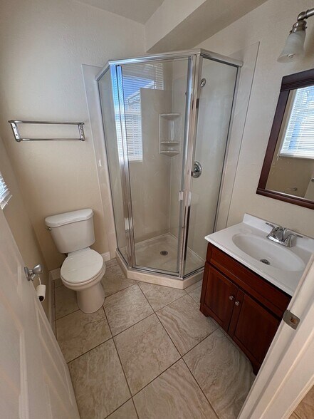 Building Photo - 5914 Marshall St