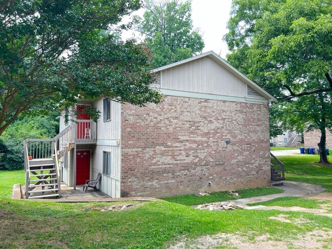 Building Photo - 2900 Ligon St
