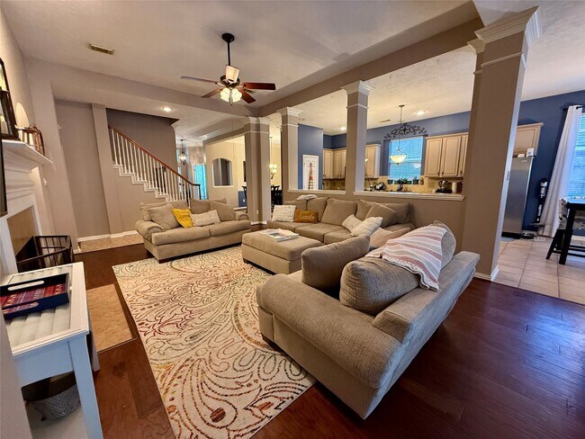 Building Photo - 11719 Gray Forest Trail