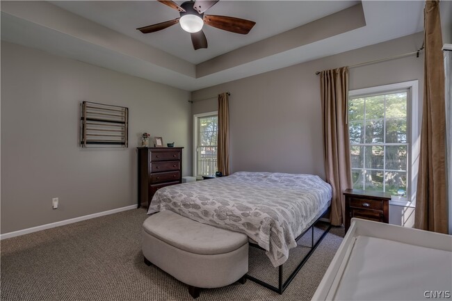 Building Photo - 117 MillCreek Ln