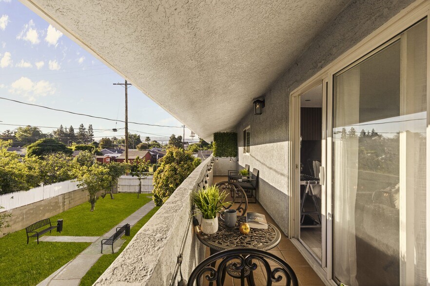Building Photo - 7355 Garden Grove Ave