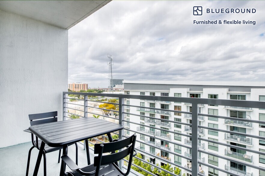 Building Photo - 1000 NW 7th St