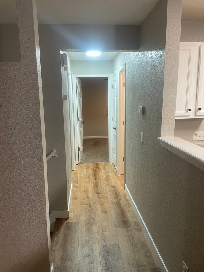 Building Photo - 3228 W Girard Ave