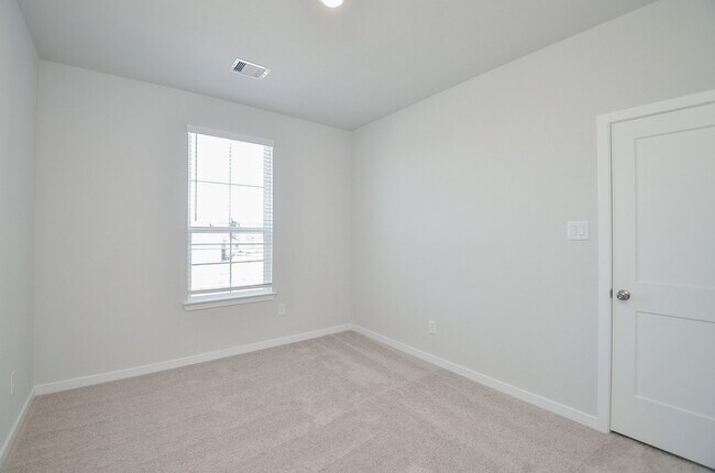 Building Photo - 21207 Speckled Trout Ln