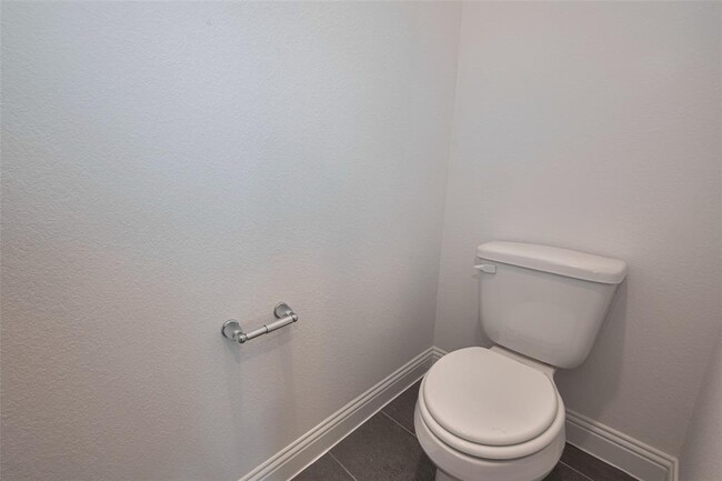 Building Photo - 4206 Colony Ln
