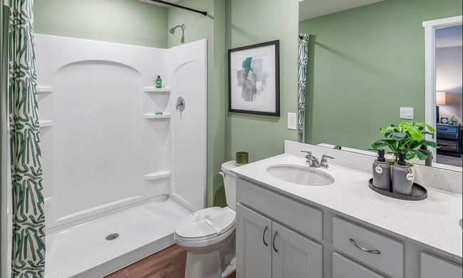 Building Photo - 2569 SE Hawkins Ave