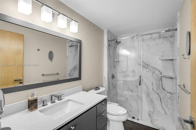 Building Photo - 1500 Ocean Dr