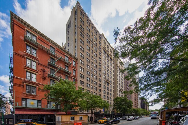 49 W 72nd St New York, NY 10023 Upper West Side MF - The Parkway