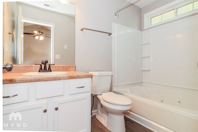 Building Photo - 279 Bainbridge Cir