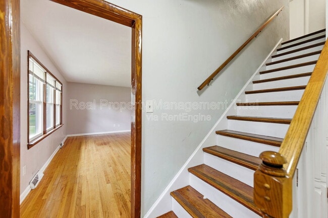 Building Photo - 41 Wendfield Cir