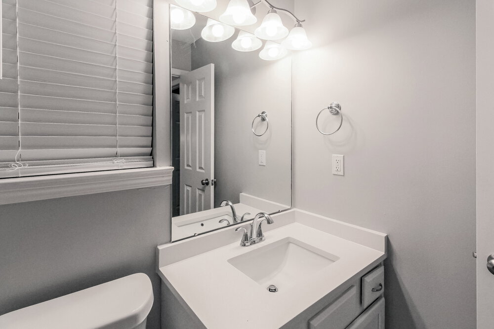 Building Photo - 7138 Queens Crown Ct