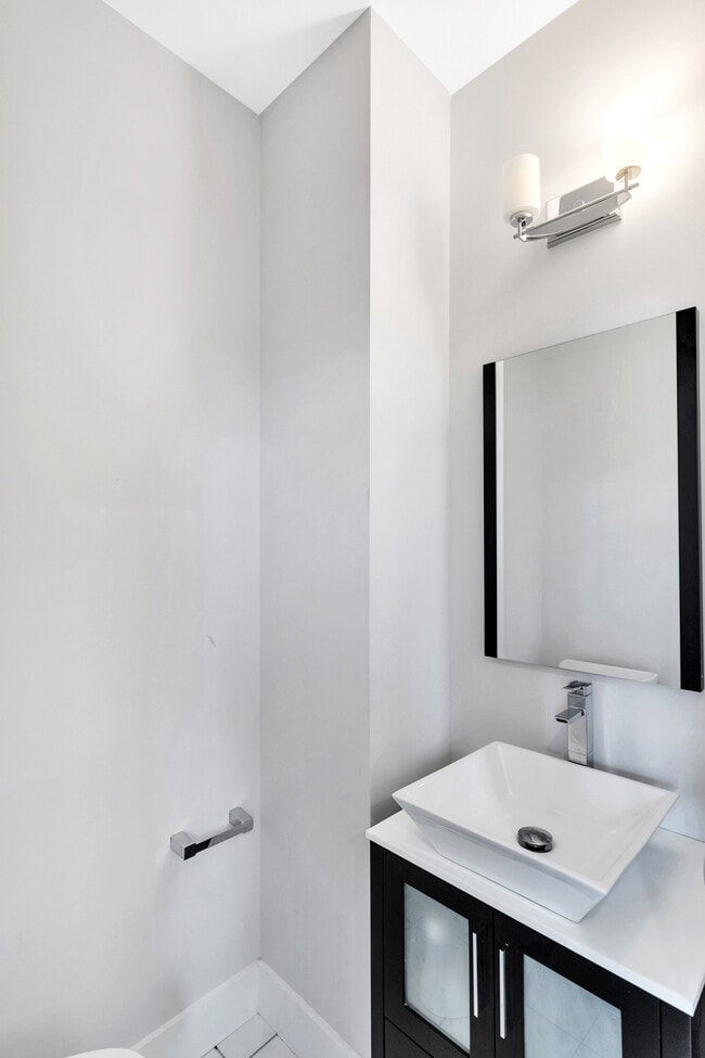 Building Photo - 3433 Ligonier St