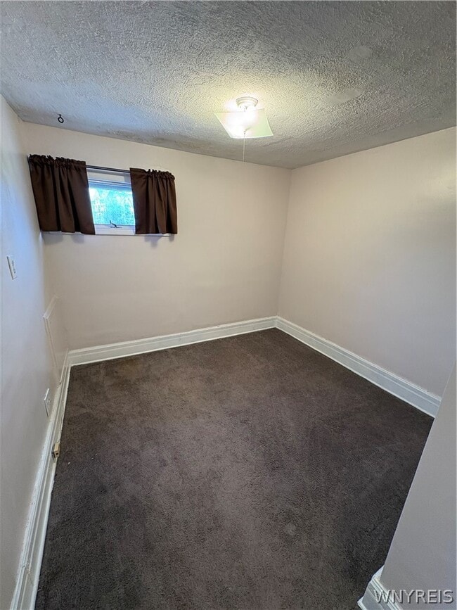 Building Photo - 57 Abbottsford Pl