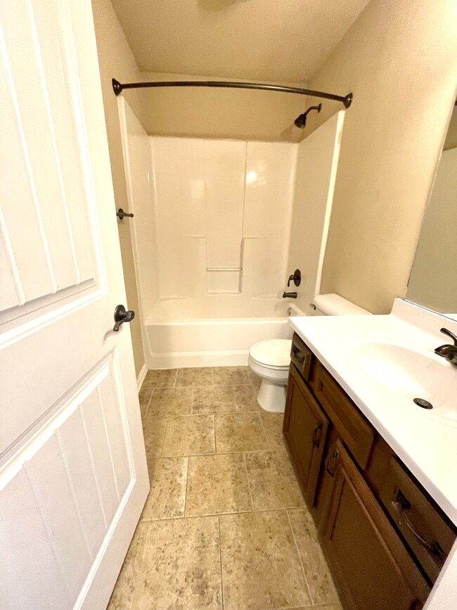 Building Photo - 4905 Rock Creek Rd