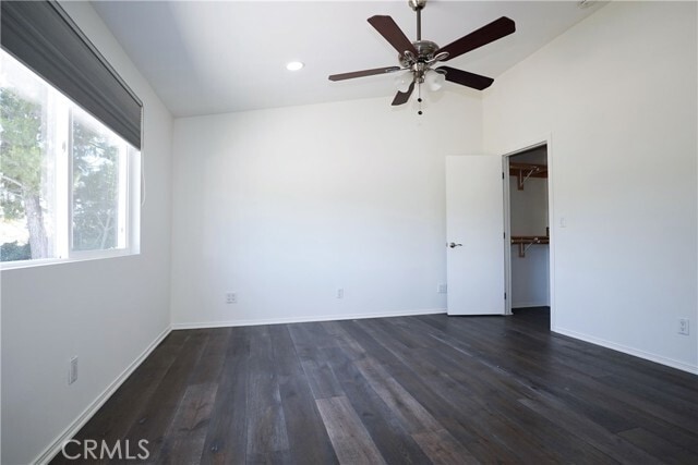 Building Photo - 12350 Luna Pl