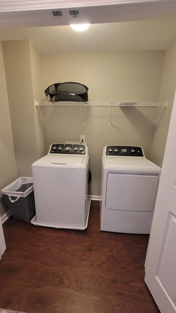 Building Photo - 2 Bed, 2 Bath Townhome in Mauldin is Available