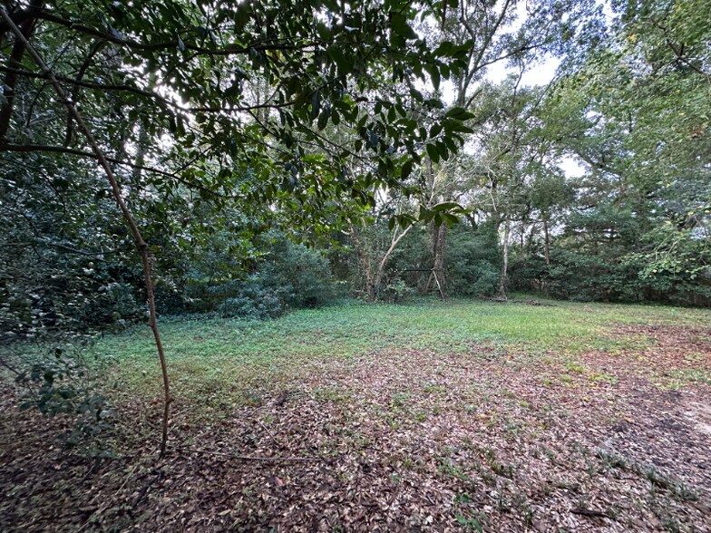 Building Photo - 4161 Rebecca Rd