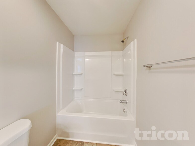 Building Photo - 116 Abel Peterson Dr