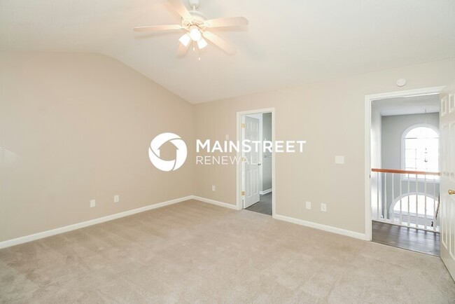 Building Photo - 8133 Green Garden Dr