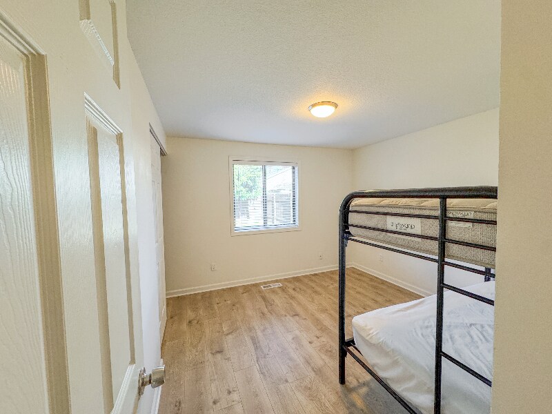 Building Photo - 12502 NE 19th St