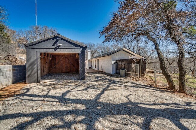 Building Photo - 3113 Brett Jackson Dr