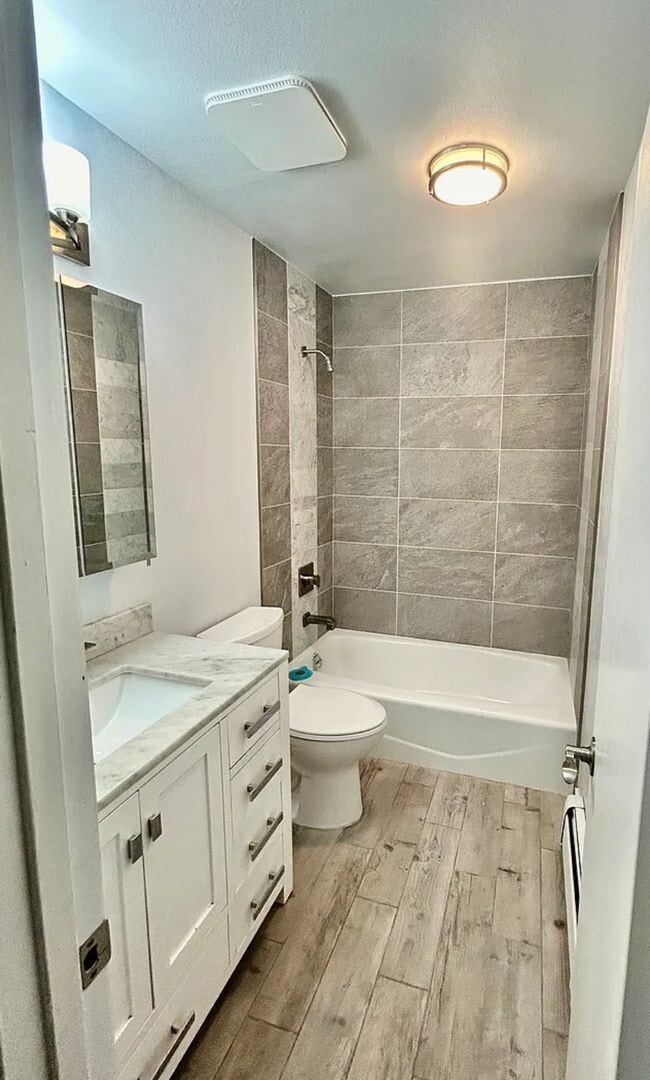 Building Photo - 2 bedroom duplex in West Vail