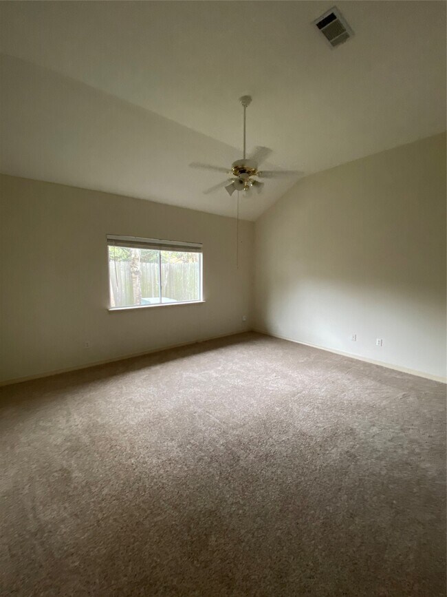 Building Photo - 10723 Norchester Village Dr