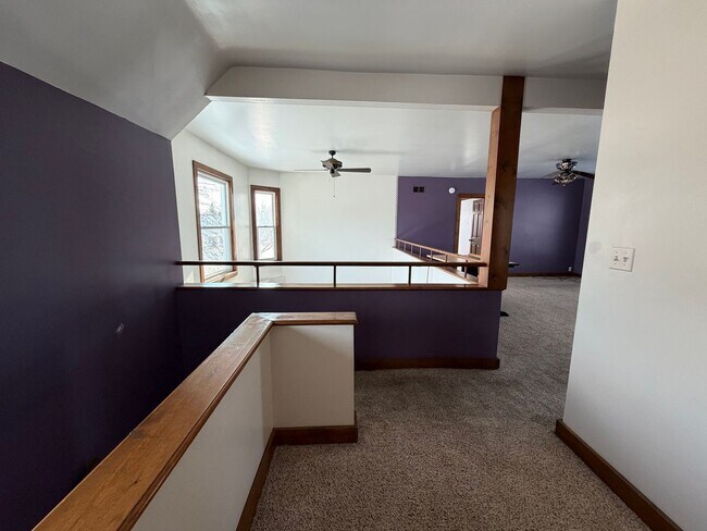 Building Photo - 3 Bedroom Home on NW Side of Grand Rapids