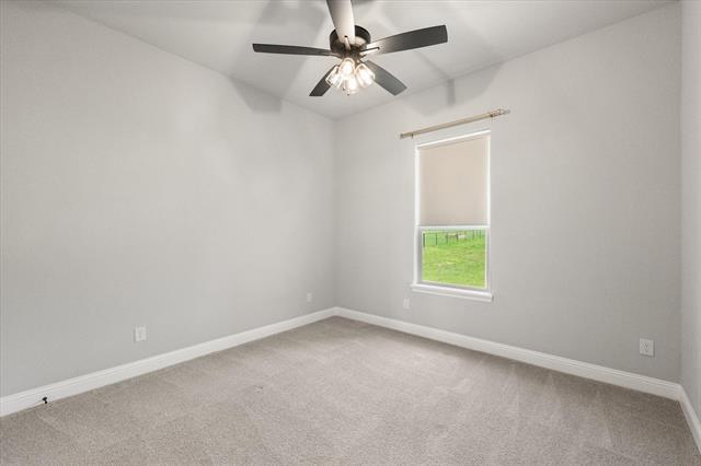 Building Photo - 313 Oak Mdw Ln