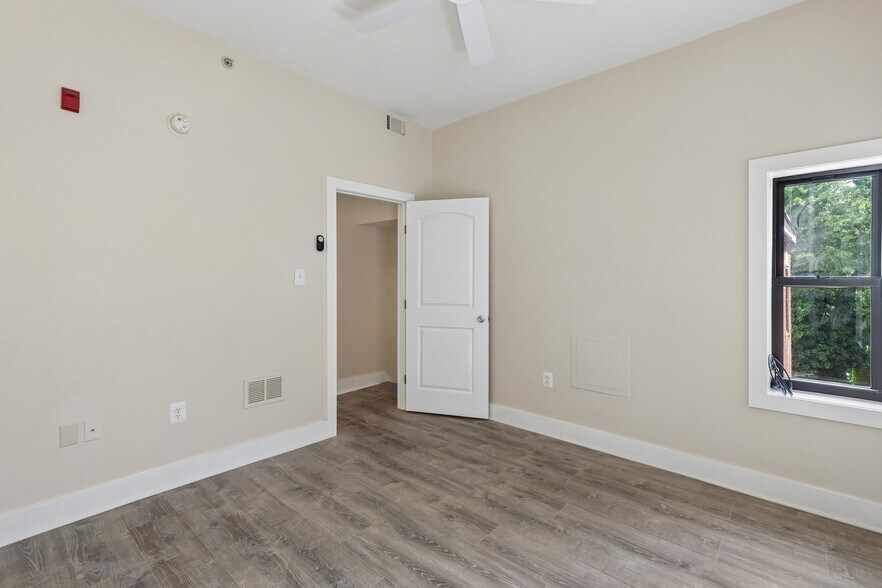 Building Photo - 1507 N 17th St