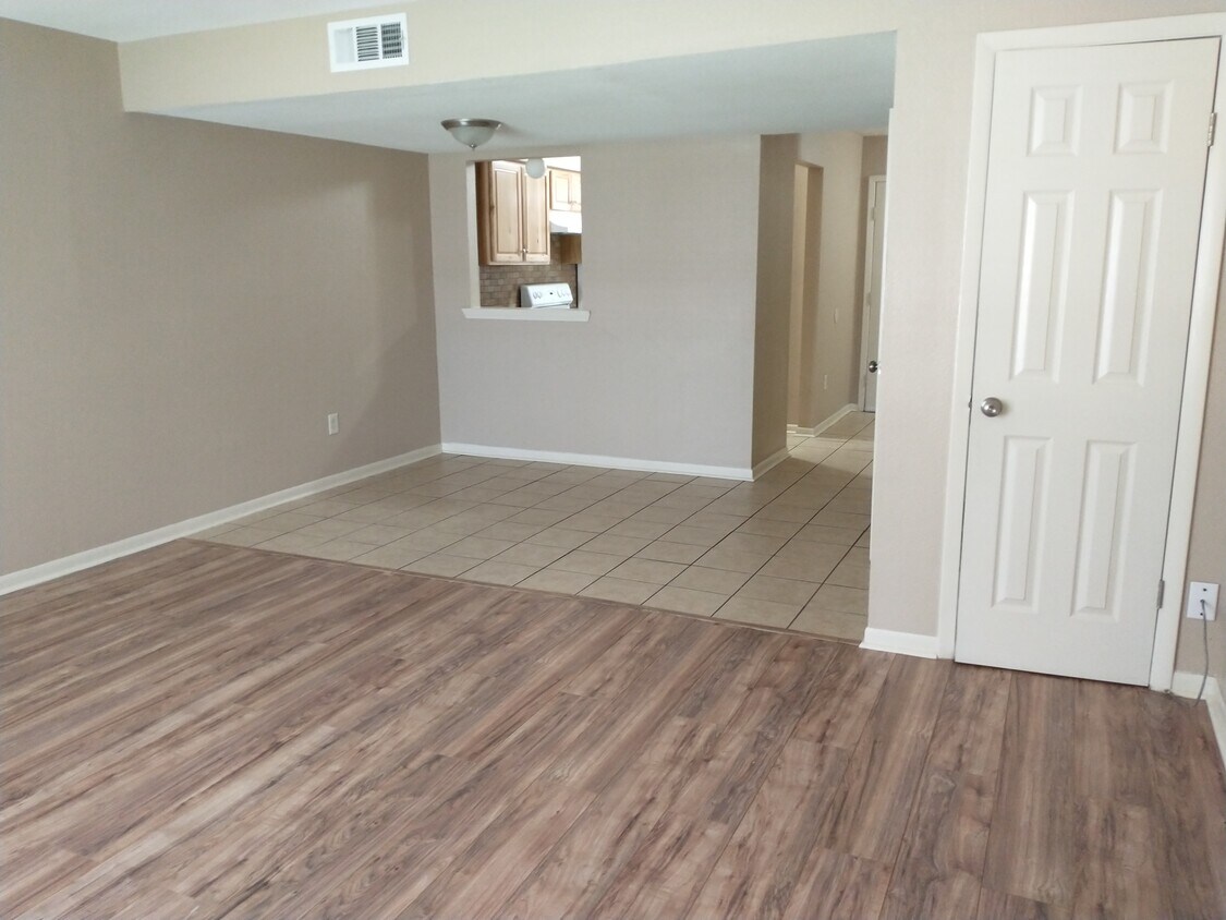 Garden Oaks - Lake Jackson Tx Apartment Finder