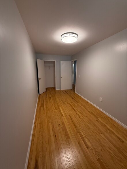 8'X17'2" Bedroom - 46 Hull St