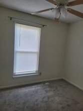 Building Photo - 6512 El Rancho Rd