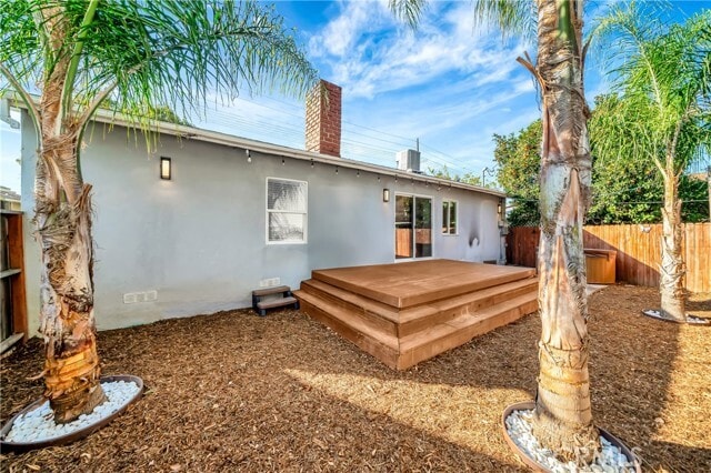 Building Photo - 6846 Glade Ave