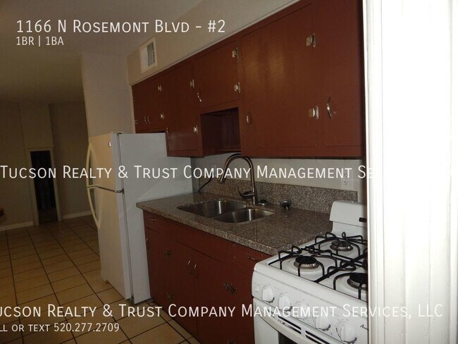 Building Photo - 1166 N Rosemont Blvd