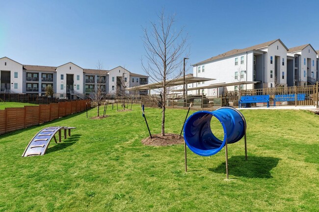 Building Photo - 8110 Blue Goose Rd