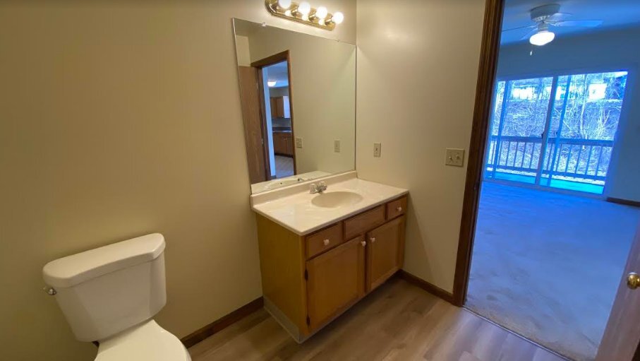 Building Photo - 1941 Western Ave