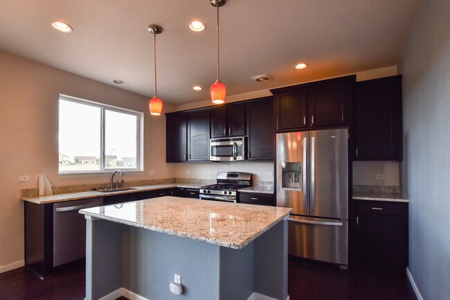 Building Photo - 9761 Beryl Dr