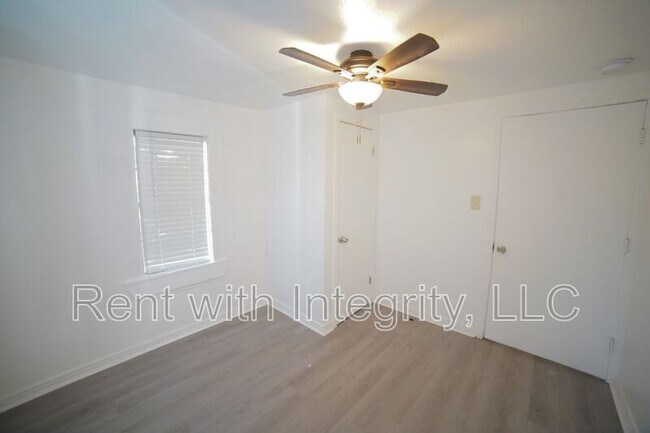 Building Photo - 1228 Alabama St