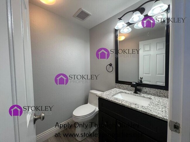 Building Photo - 1562 Terry Lynn Ln