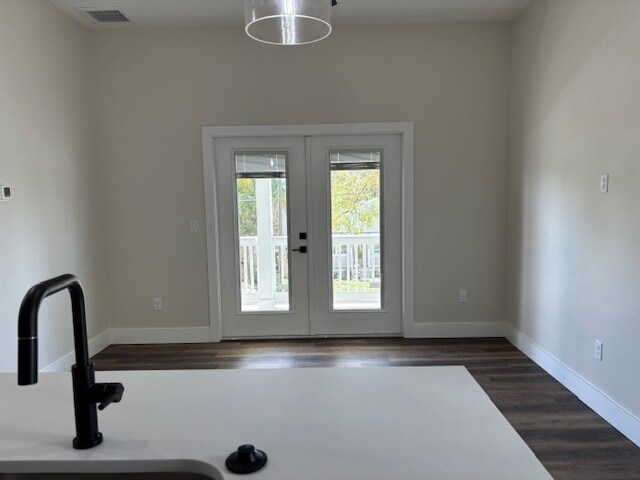 Balcony access - 508 Drane St NW