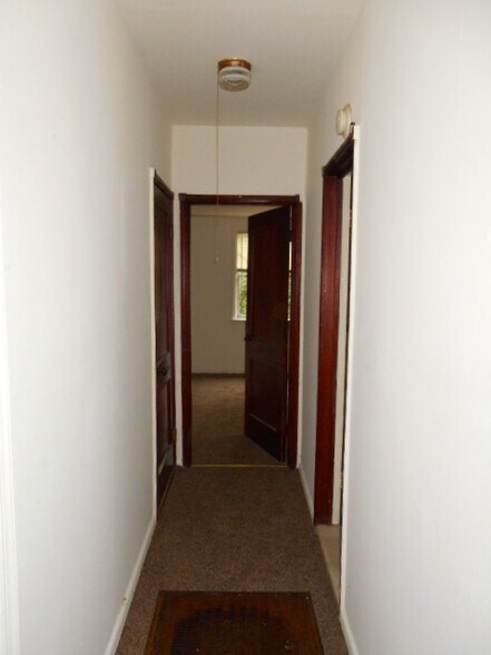 Building Photo - 3509 6th St