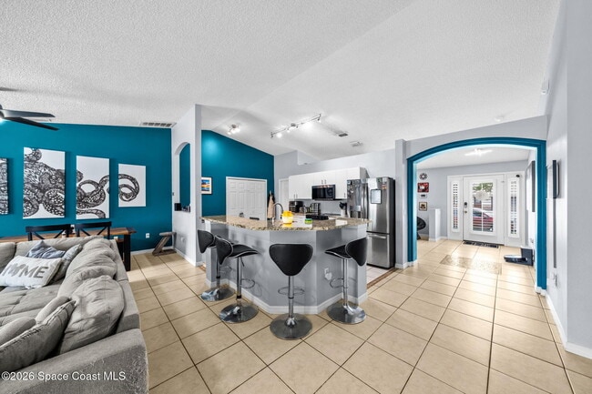 Building Photo - 831 Koln Ct NW
