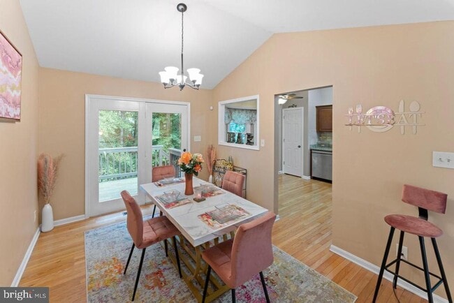Building Photo - 10603 Eden Brook Dr