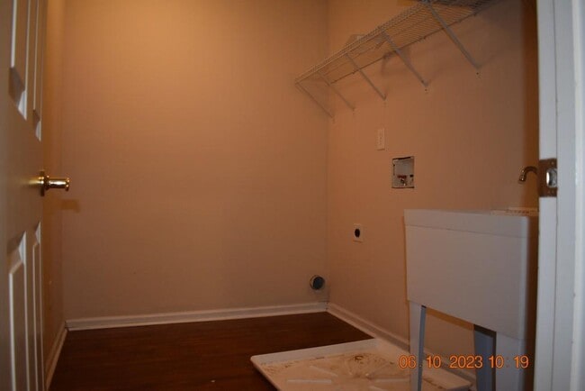 Building Photo - 2689 Heritage Oaks Cir