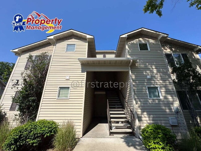 Building Photo - 4924 W Stoker Ln